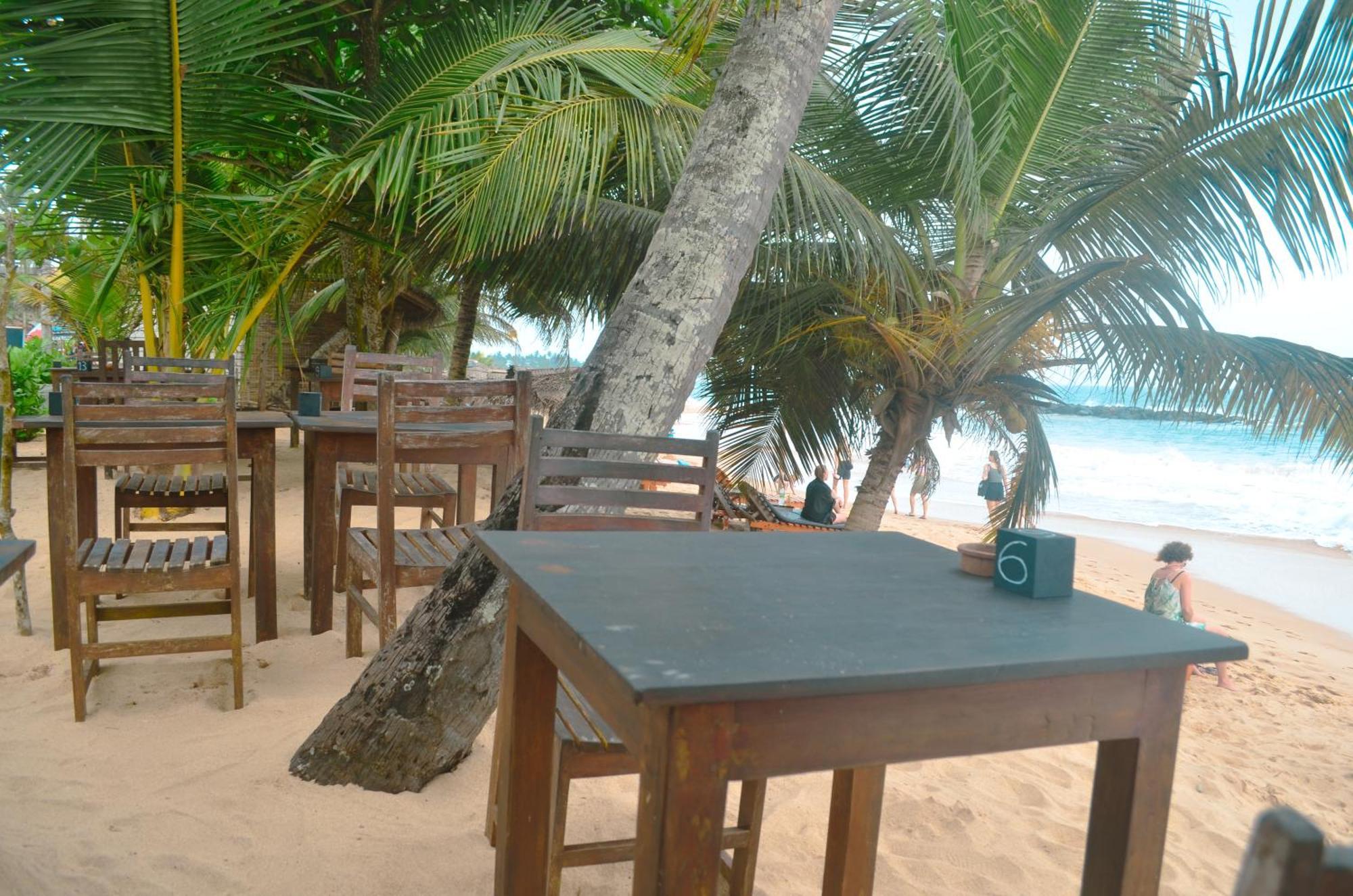 Glow Accommadation Tangalle Luaran gambar