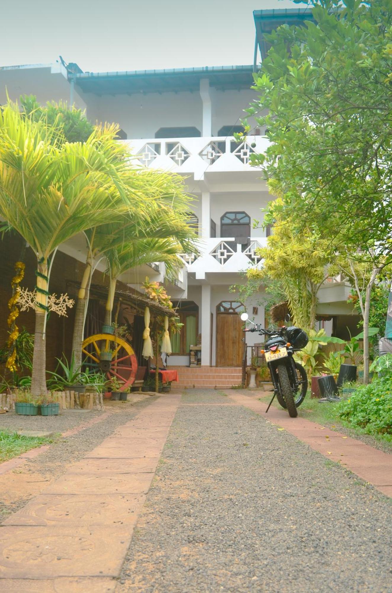 Glow Accommadation Tangalle Luaran gambar
