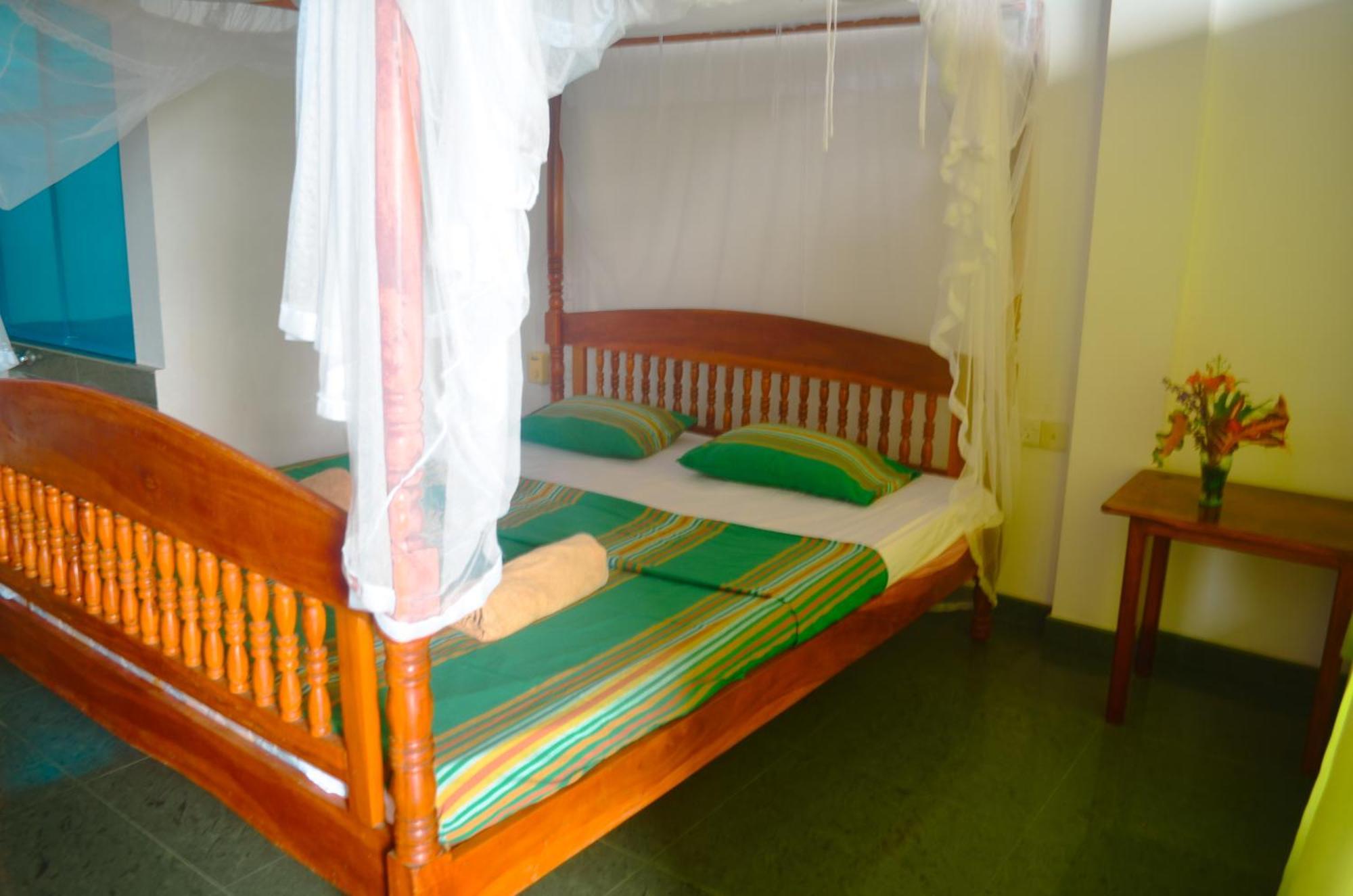 Glow Accommadation Tangalle Luaran gambar